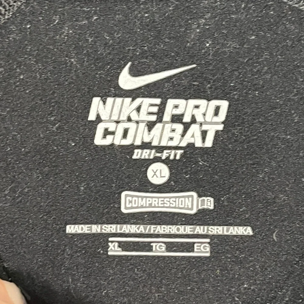 Nike pro combat